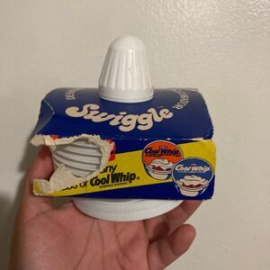 Cool whip swiggle dessert decorator general foods vintage